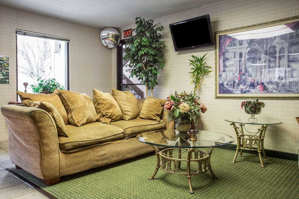 Econo Lodge Kannapolis Beltér fotó
